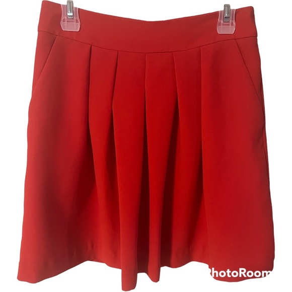 Banana Republic Dresses & Skirts - HOST PICK ♥️Banana Republic red skirt in size 4 petite